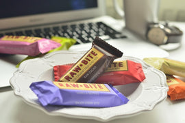 Familia Raw-Bite crește cu încă un baton: Raw-Bite Peanut. Enjoy every bite!