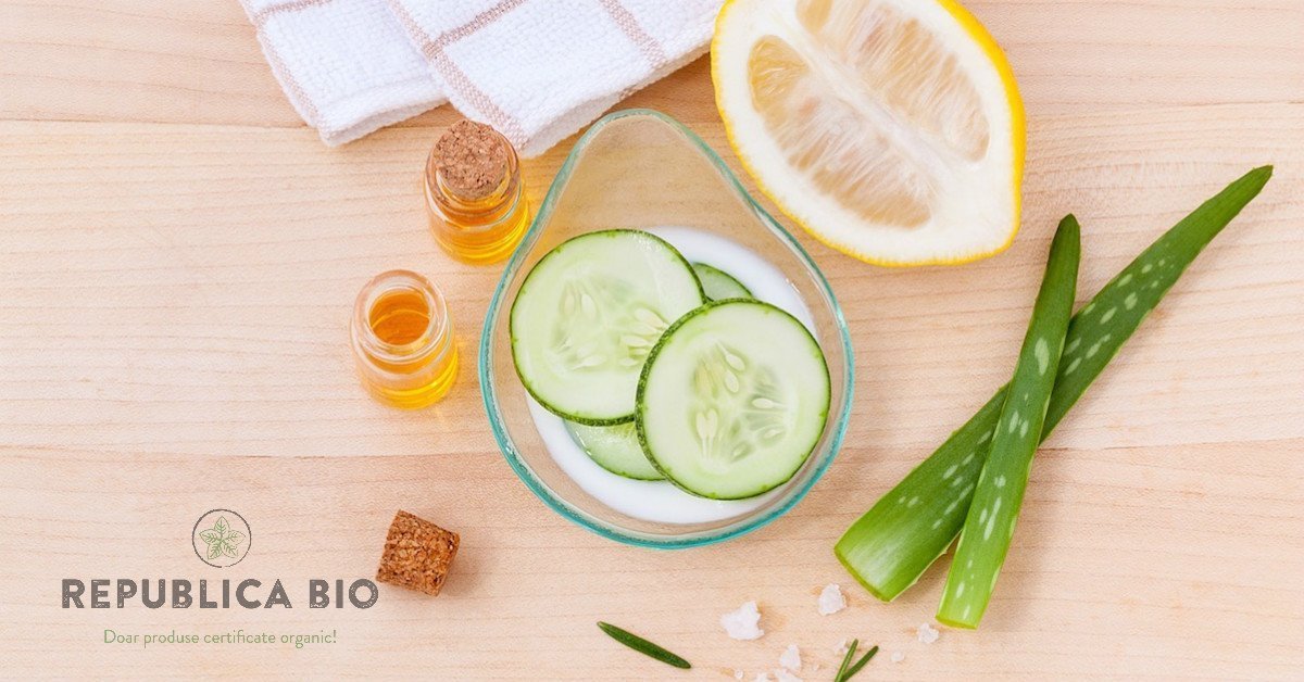 De ce să folosești cosmetice bio? Din 12 motive cu nume dificile de pe etichetele celorlalte...