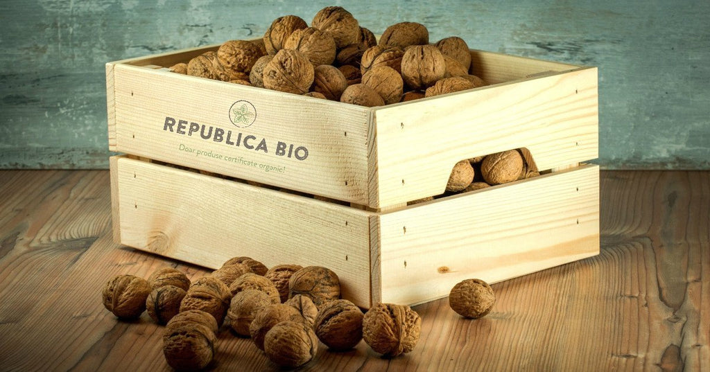 Nuci și alune crude, grăsimi sănătoase pe care trebuie să le consumi zilnic