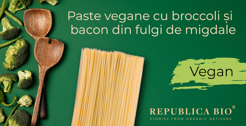 Paste vegane cu broccoli și bacon din fulgi de migdale