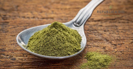 Iarba de grâu este unul dintre cele mai superconcentrate superalimente. Sângele verde!